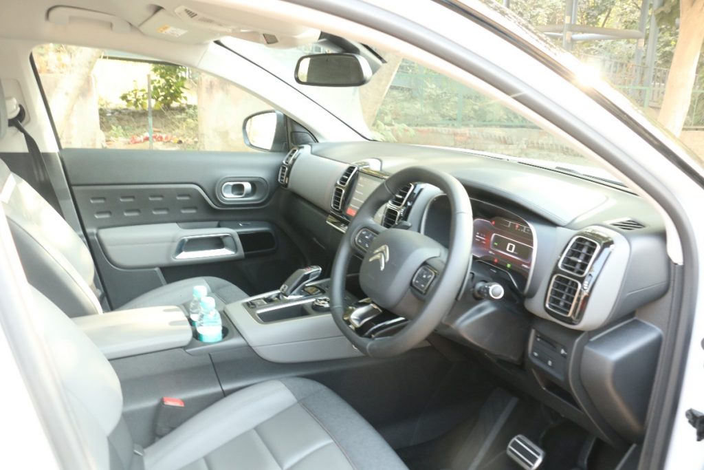 c5 front seat and cockpit