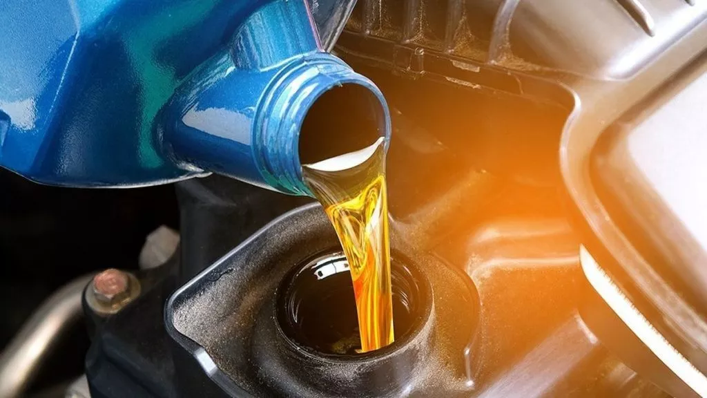 Do electric cars need engine oil_ types of fluids_lubricants
