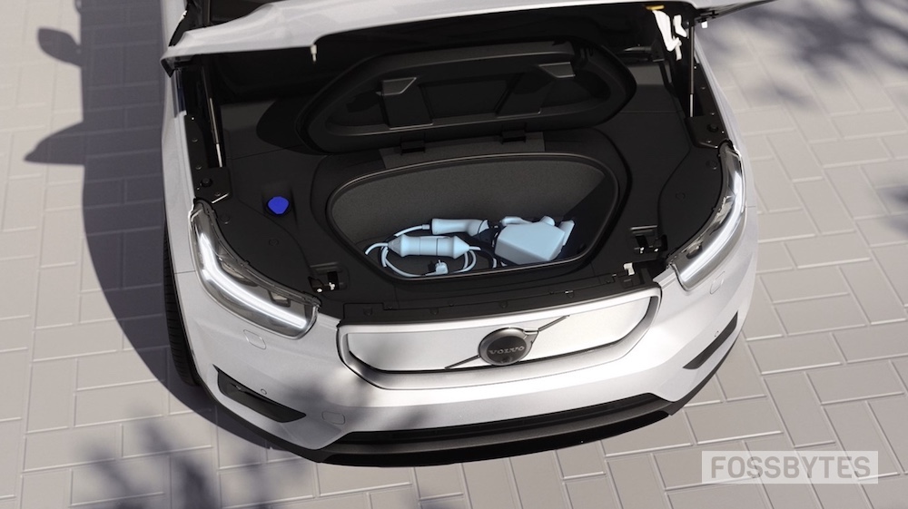 Volvo XC40 Recharge charger storage
