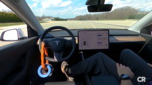 Tesla Autopilot tricked with no driver in it