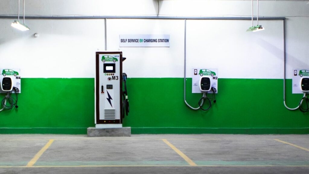 Maharashtra EV Policy charging stations