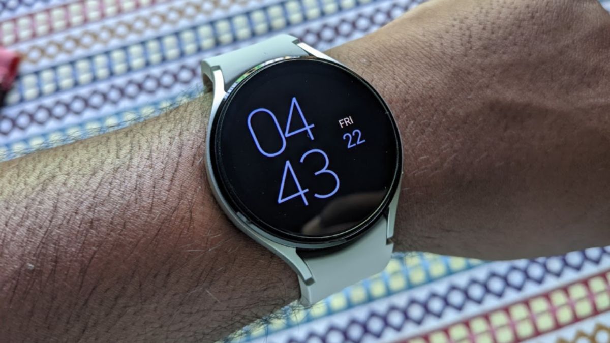 galaxy watch4 44mm シルバー ギャラクシーウォッチ - スマートフォン ...