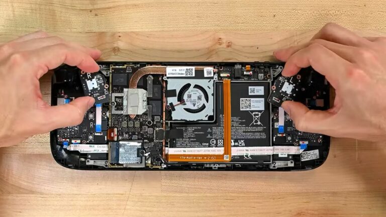 Valve Partners With iFixit For Steam Deck Replacement Parts