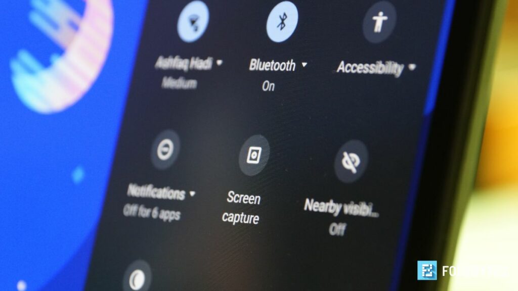 Take a screenshot on chromebook using screen capture button