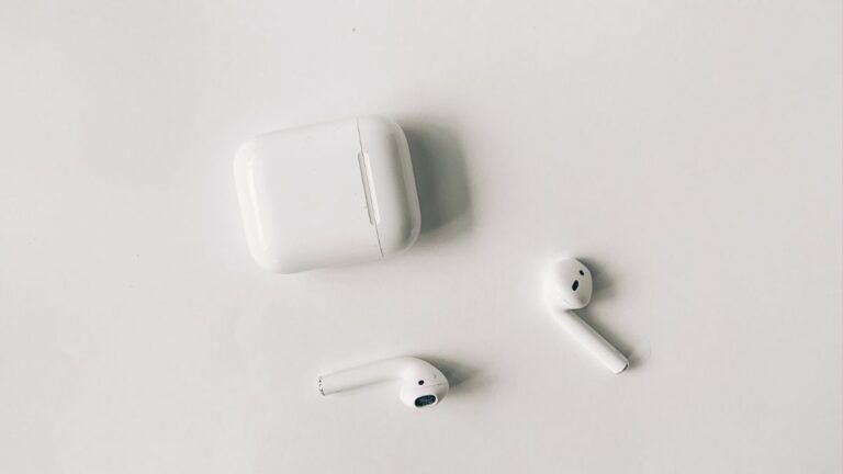 AirPods 'Find My' Feature Is Not Letting Retailers Refurbish AirPods