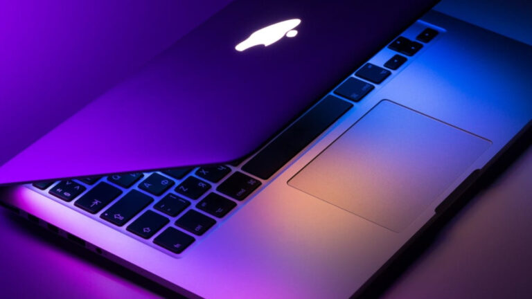 Apple Gets Another Patent For Keyboardless MacBook