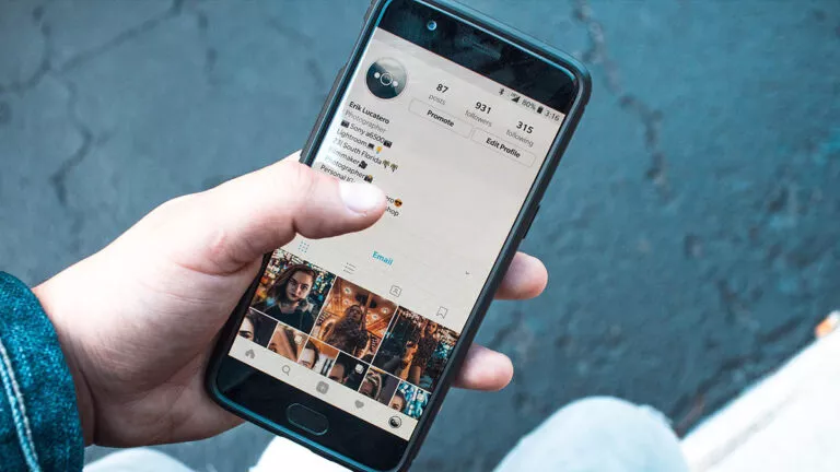 Instagram Wants To Get Every Inch Of TikTok, Tests Full-Screen UI