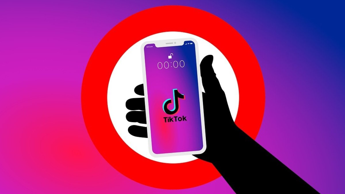 How to Go Live on TikTok (With or Without 1,000 Followers)