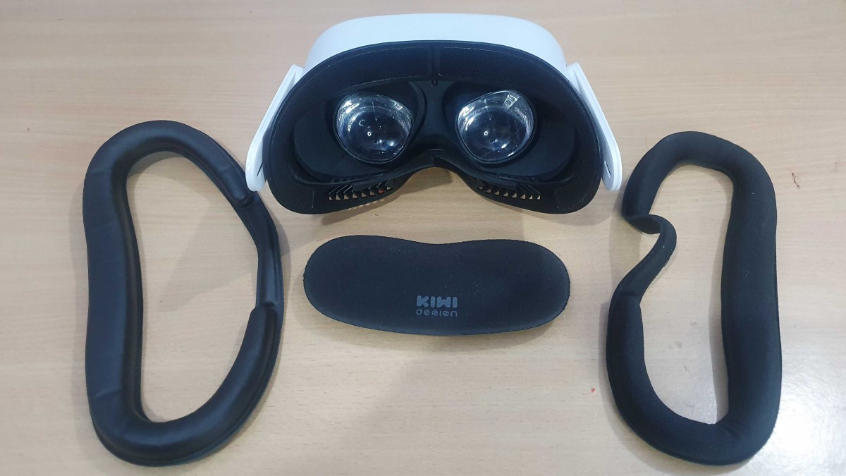Oculus Quest 2 MustHave Accessories [Kiwi Design Review] Fossbytes