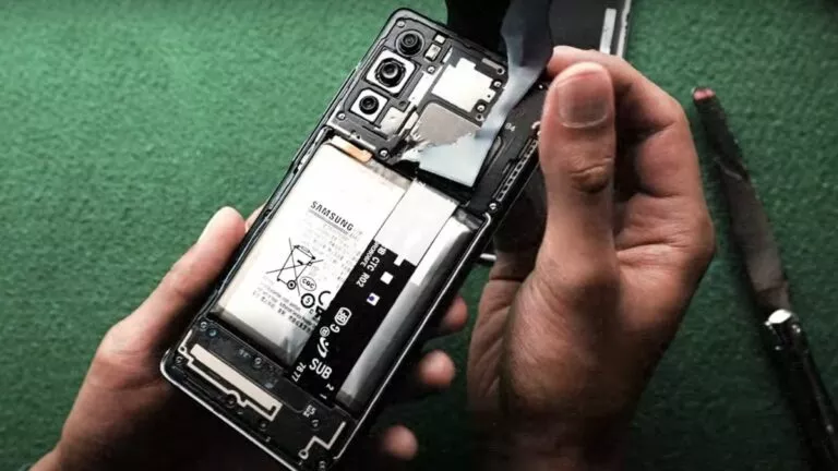 Are Samsung Phones Really Randomly Blowing Up?