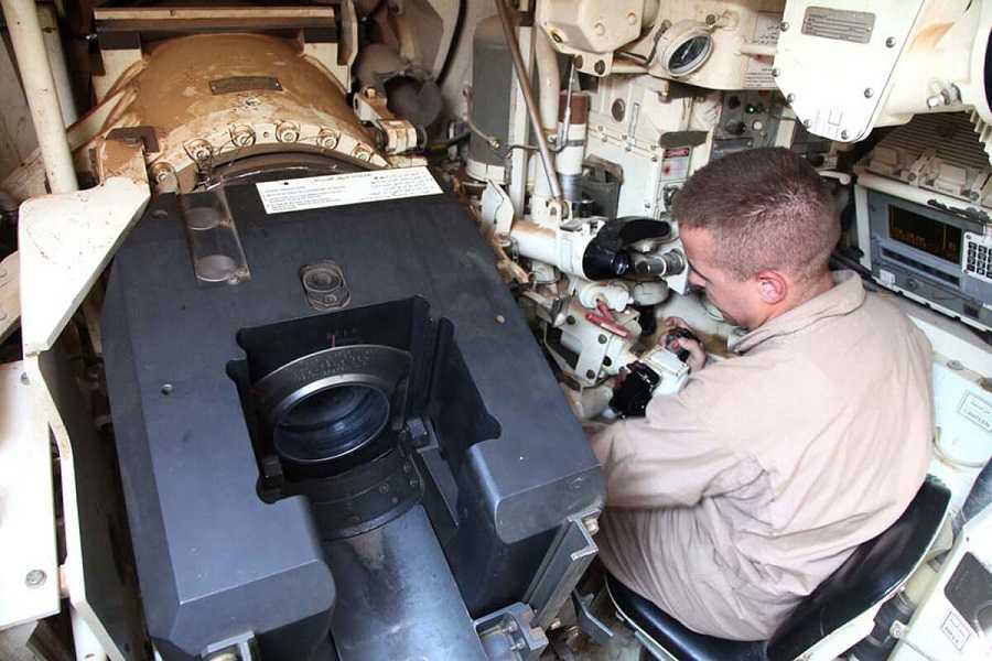 m1 abrams tank interior