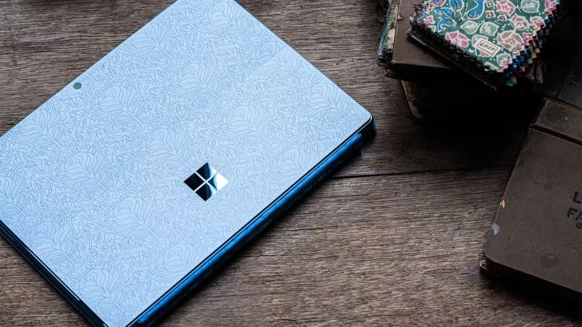 Microsoft Surface Pro 9 vs 9 Pro 5G Specs features price India