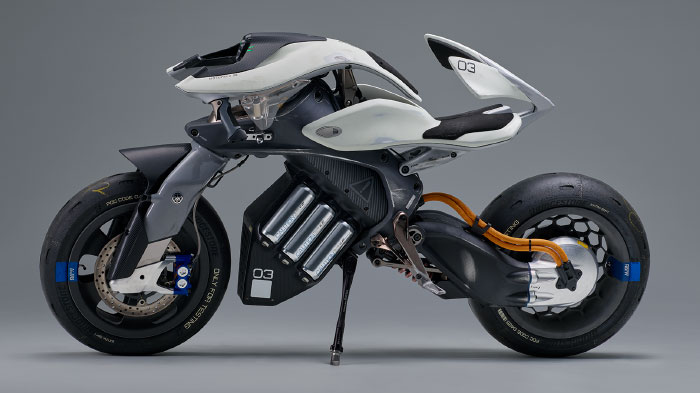 Yamaha-Motoroid self driving bike