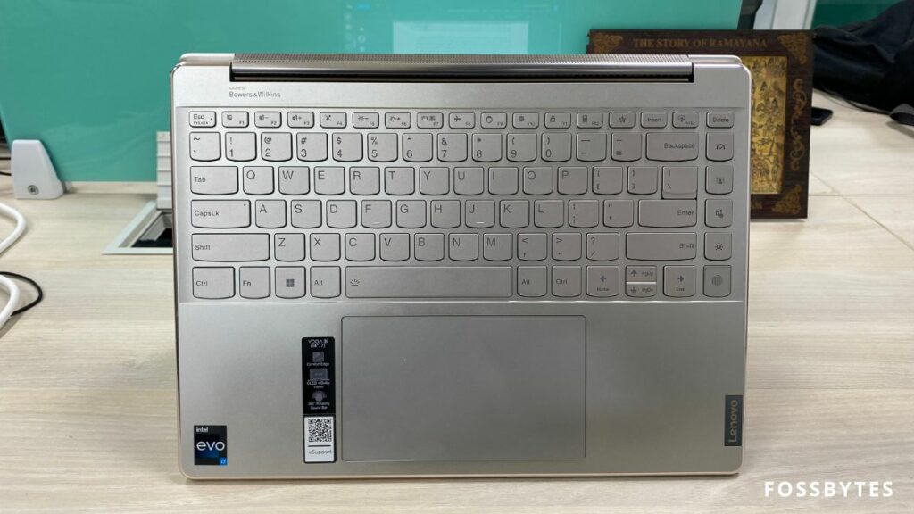 Lenovo Yoga 9i Review Best 2-in-1 laptop Keyboard