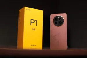 Image of the Realme P1 5G along with the box