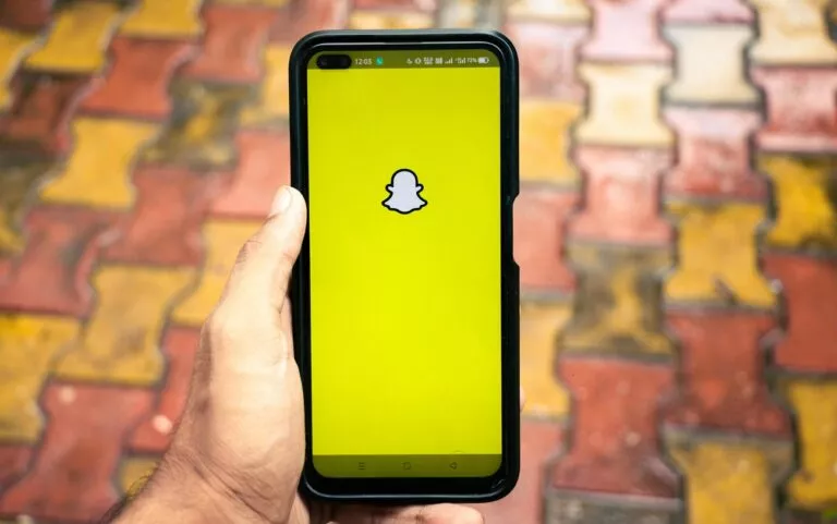 How to Do Polls on Snapchat In 2024?