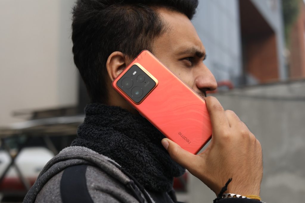 Image of a person using the Realme GT 7 Pro