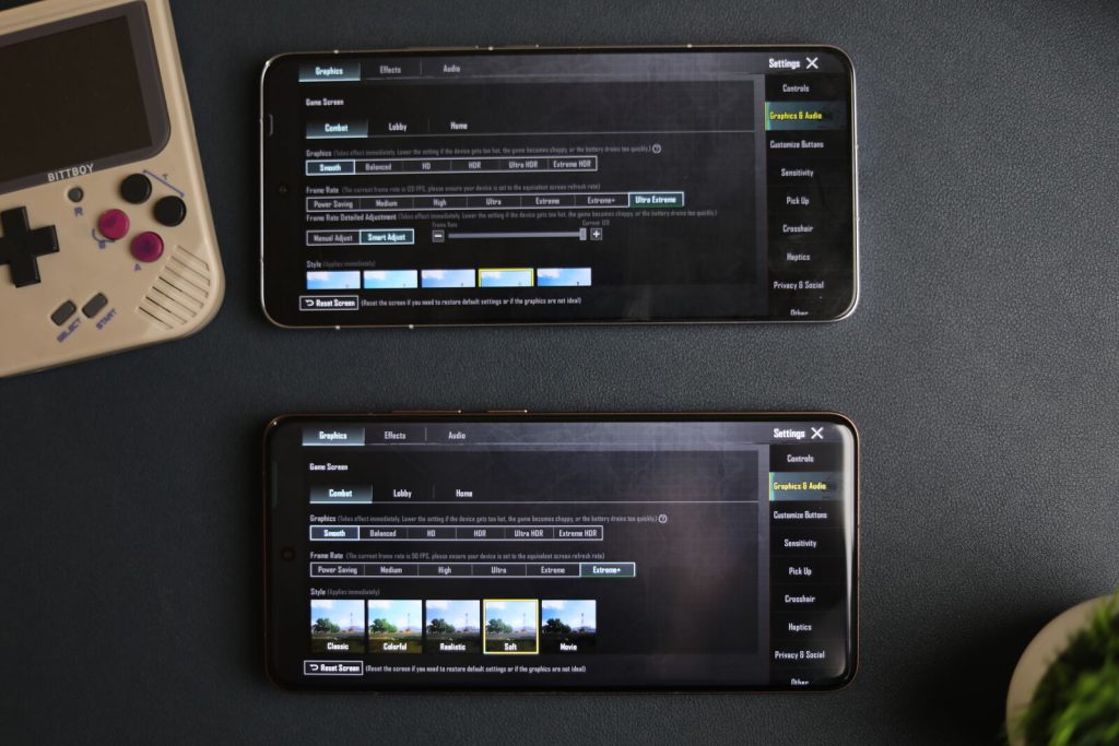 Image of the BGMI Game settings on the iQOO 13 and the Realme GT 7 Pro