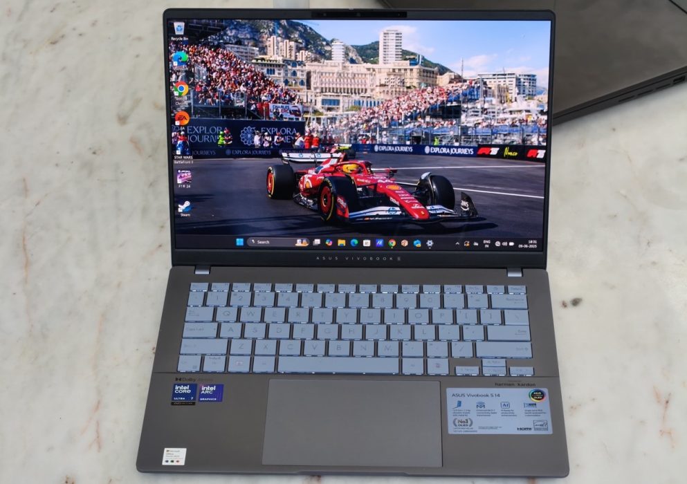 Front design of the asus vivobook S14 OLED