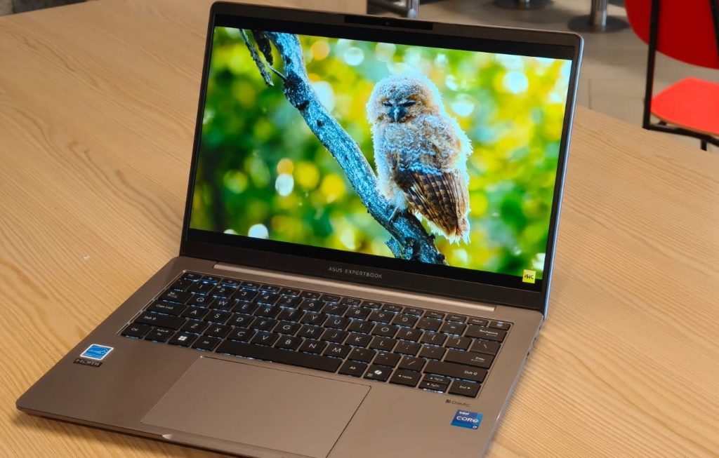 Image of the design of the Asus ExpertBook P3