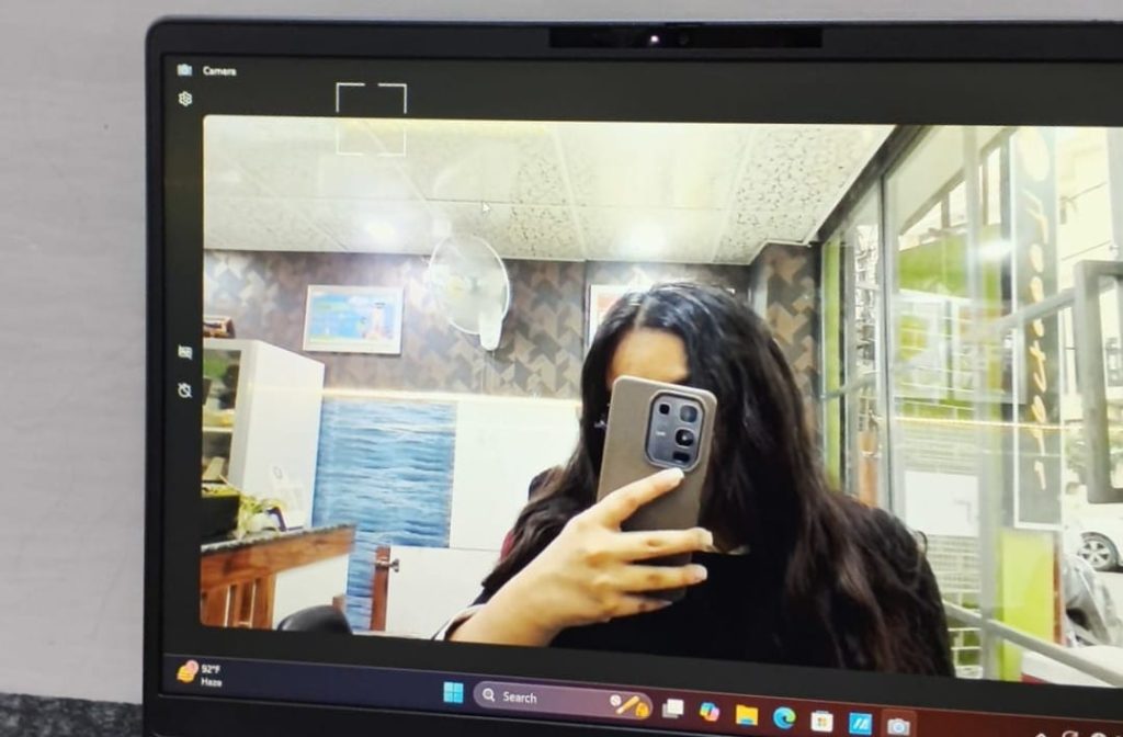 Image of the webcam on the Asus ExpertBook P3