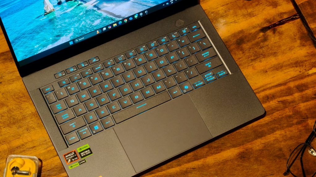 Image of the keyboard and trackpad of the Asus ROG Zephyrus G14