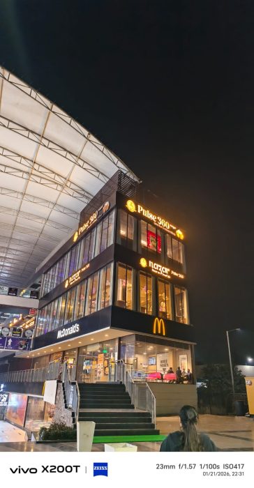 Camera sample from X200T-41