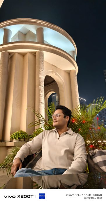 Camera sample from X200T-26