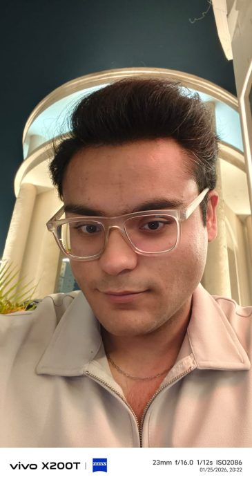 Camera sample from X200T-28