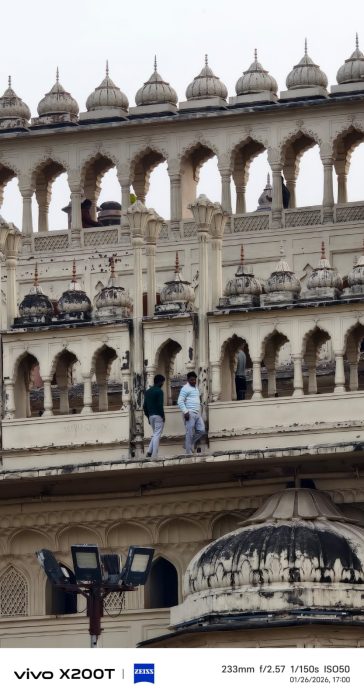 Camera sample from X200T-19