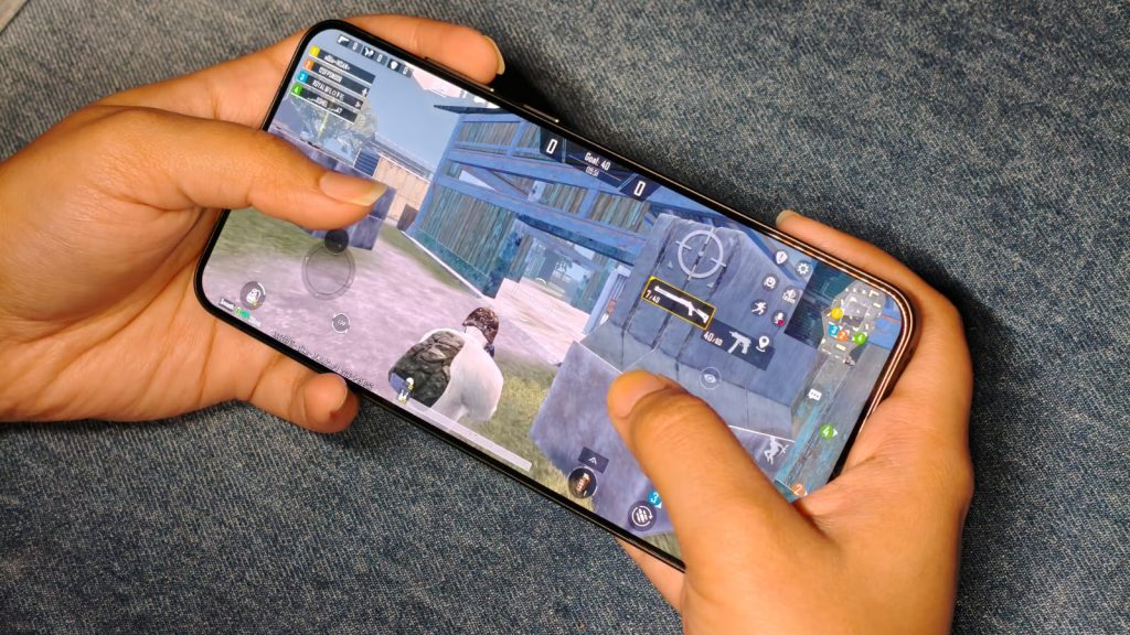 A person playing BGMI on X200T