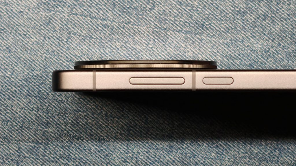 Side profile of the X200T
