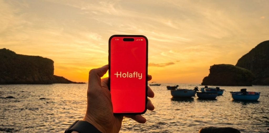 Featured image for Holafly article