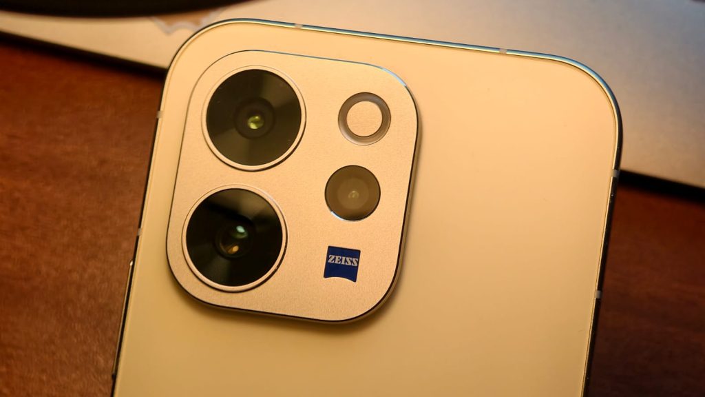 Closeup of the camera module